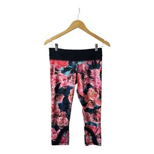Lululemon Inspire Crop Floral Secret Garden Pink and Blue, Size 6